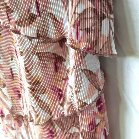 Connected Apparel Faux Pleat Dress - Picture 3 of 7